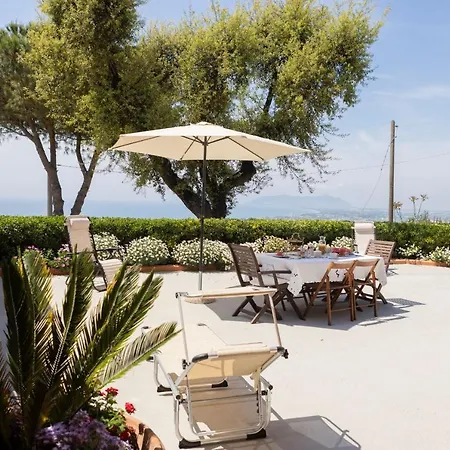 Holidaycasa Circe - Con Giardino Vista Mare Terracina